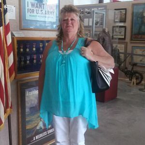 Meet your Posher, Shari